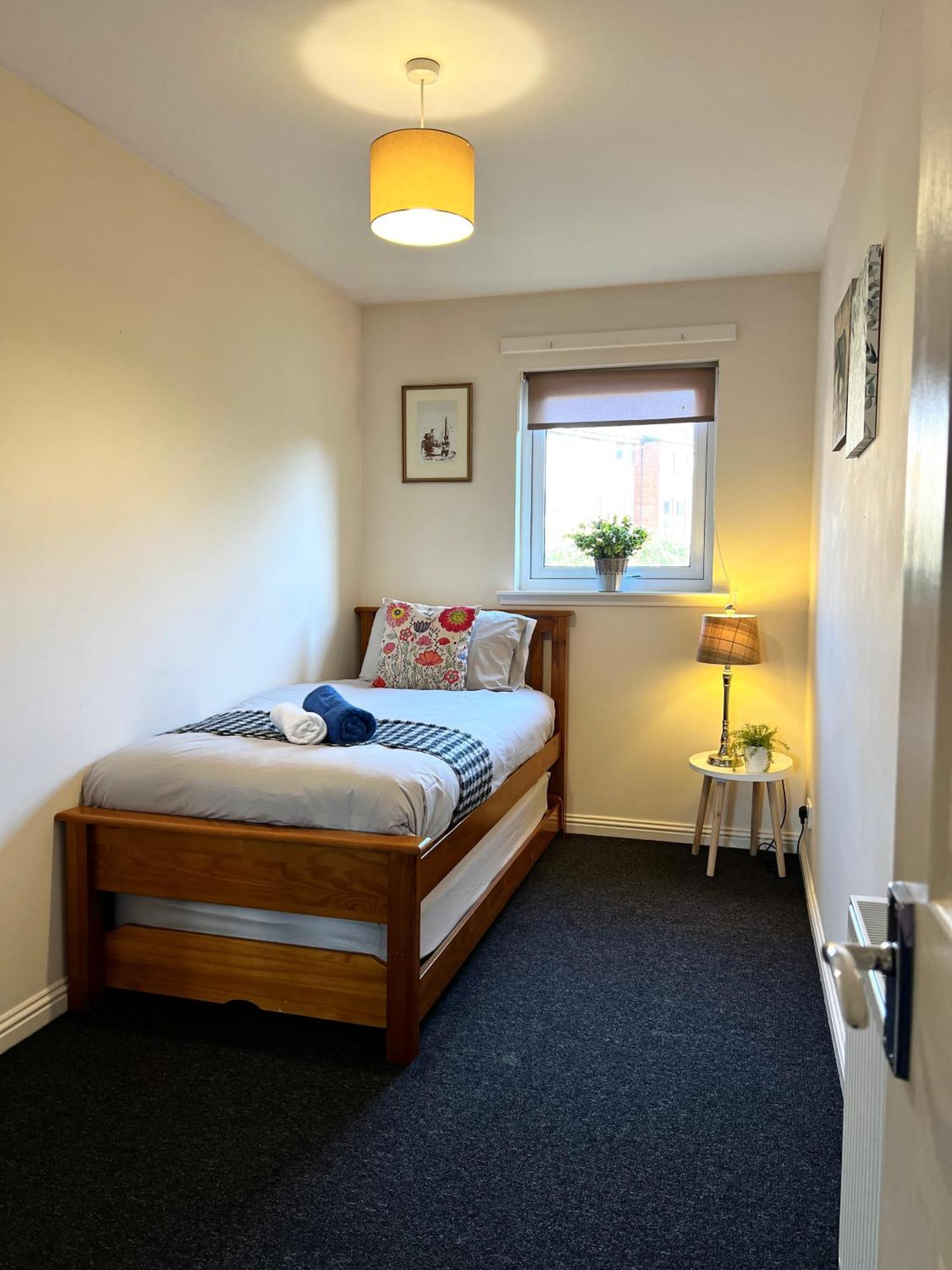 Stylish Modern Flat With Juliet Balcony & Parking Apartman Glasgow Kültér fotó