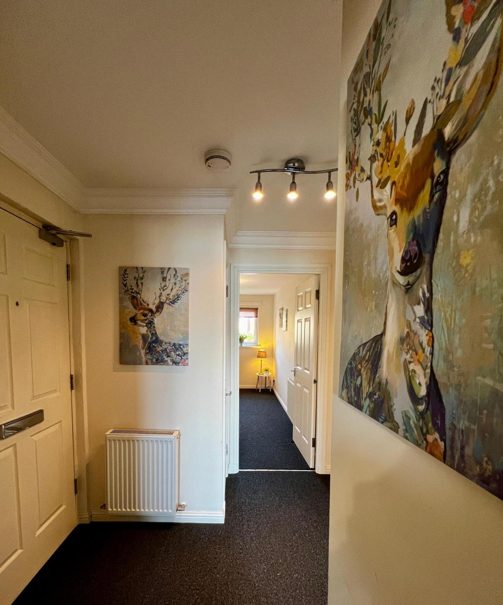 Stylish Modern Flat With Juliet Balcony & Parking Apartman Glasgow Kültér fotó